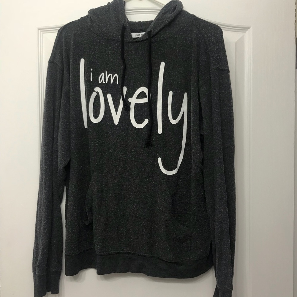 Peace Love World “I am Lovely” sweater size L